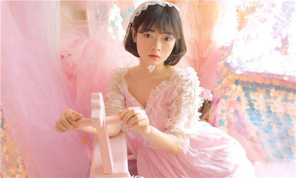 乳源供卵试管代怀生子多少钱？这一直是很多不孕不育家庭关注的话题。在中国，不孕不育的发生率越来越高，根据《中国不孕不育现状调研报告》显示，育龄夫妇的不孕不育率从20年前的3%增长至现在的12.5%-18.2%，患者人数高达6000万以上。在这样的背景下，许多家庭通过供卵试管来实现自己的生育梦想。那么，供卵试管代怀生子的费用到底是多少呢？